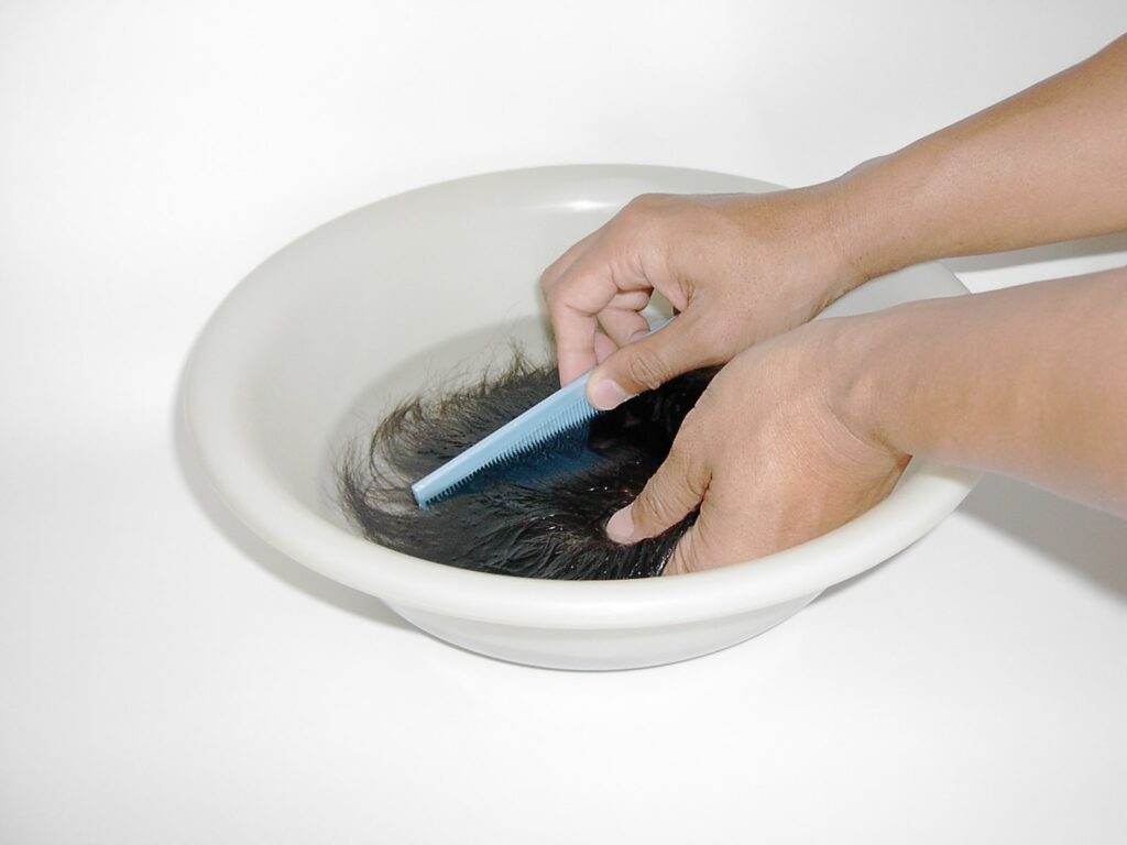 かつらの染め方 かつらの染め方